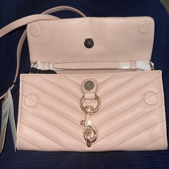 Rebecca Minkoff dusty pink with Rose good chain and leather strap. - Picture 4 of 12
